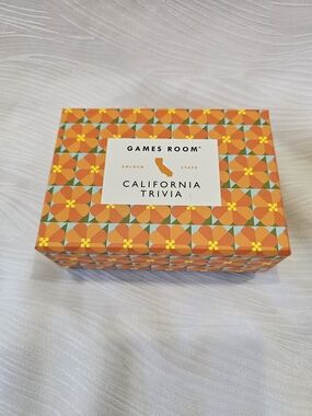 California Trivia Card Game - Orange Pattern